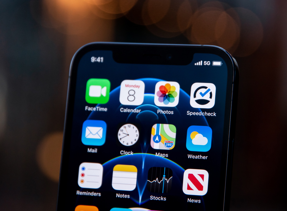 平远苹果手机维修分享为什么 iPhone 12 在冬季会自动关机 